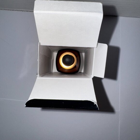 Vacation Brand Studio Tone SPF 50 - Picture 7 of 7